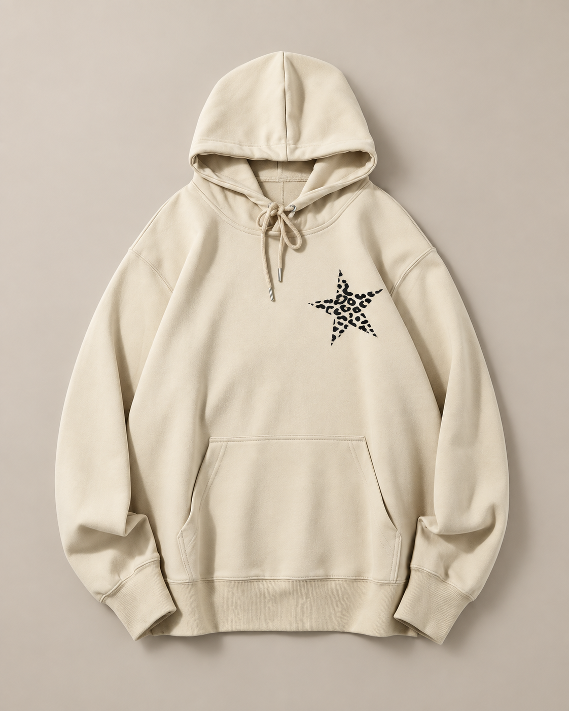 Leopard Star Graphic Hoodie for Women – White Oversized Pullover Sweatshirt