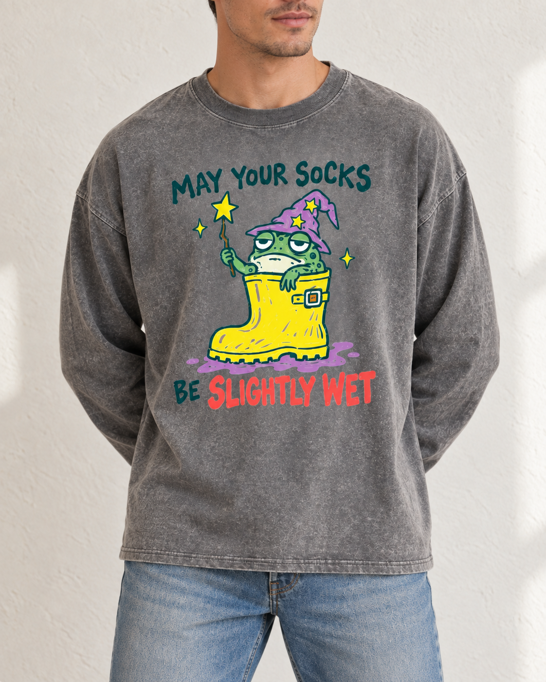 Wizard frog washed gray long sleeve tee close-up